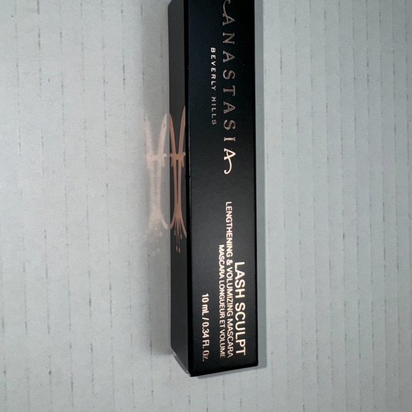 Anastasia Beverly Hills Lash Sculpt Lengthening & Volumizing Mascara - Picture 2 of 9